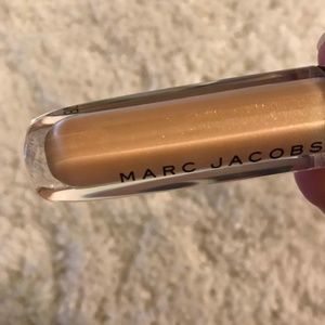 Marc Jacobs Lip Gloss New 366 Daisy Love